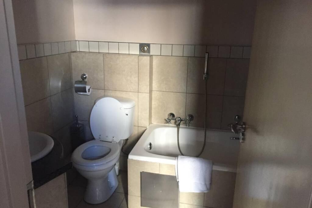 Mabungubwe Hotel Apartments - Home Away From Home Johannesbourg Extérieur photo
