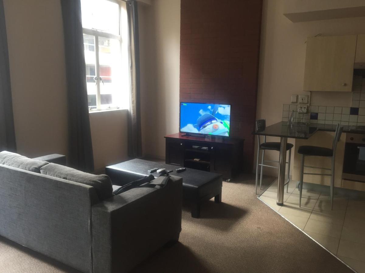 Mabungubwe Hotel Apartments - Home Away From Home Johannesbourg Extérieur photo