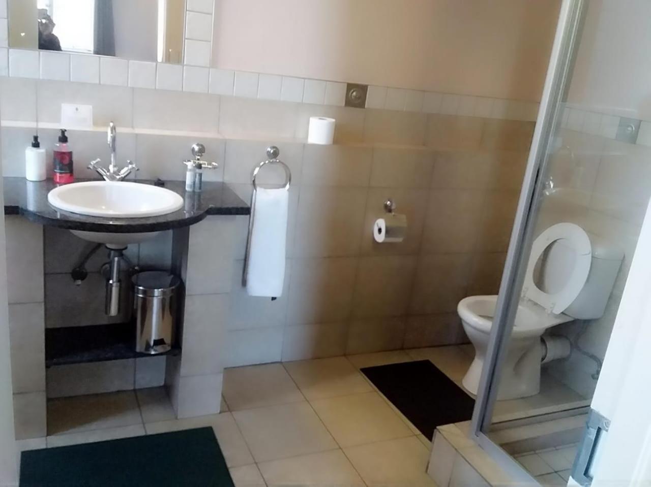 Mabungubwe Hotel Apartments - Home Away From Home Johannesbourg Extérieur photo