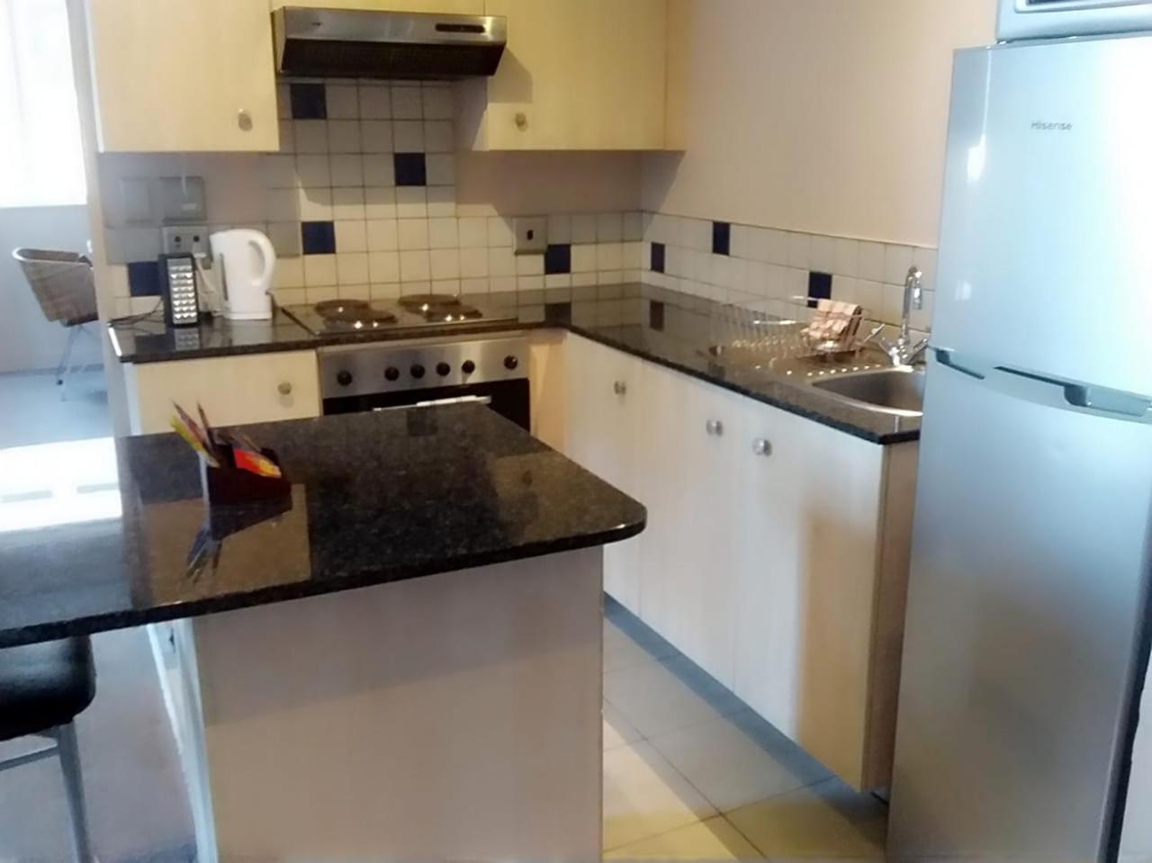 Mabungubwe Hotel Apartments - Home Away From Home Johannesbourg Extérieur photo